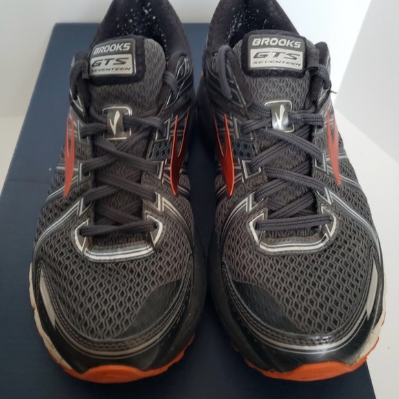 Brooks Shoes - Brooks Black Athletic Shoes